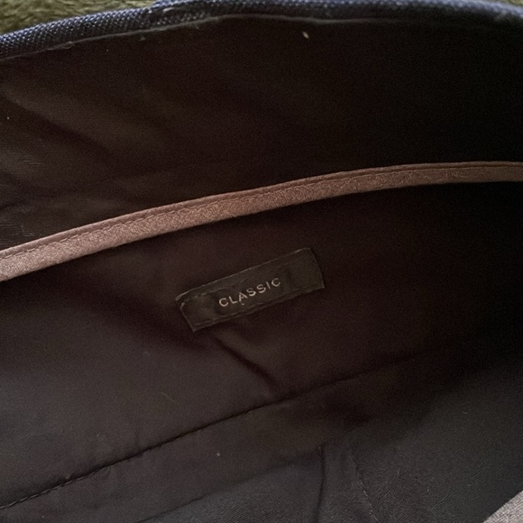 Ludlow Classic Fit 38x32 (Navy) - Picture 3 of 4